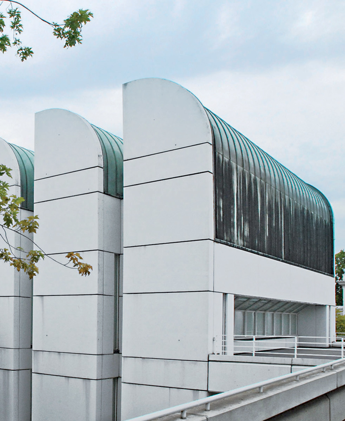 Trường Bauhaus ở Berlin, nay là bảo tàng Bauhaus-Archiv