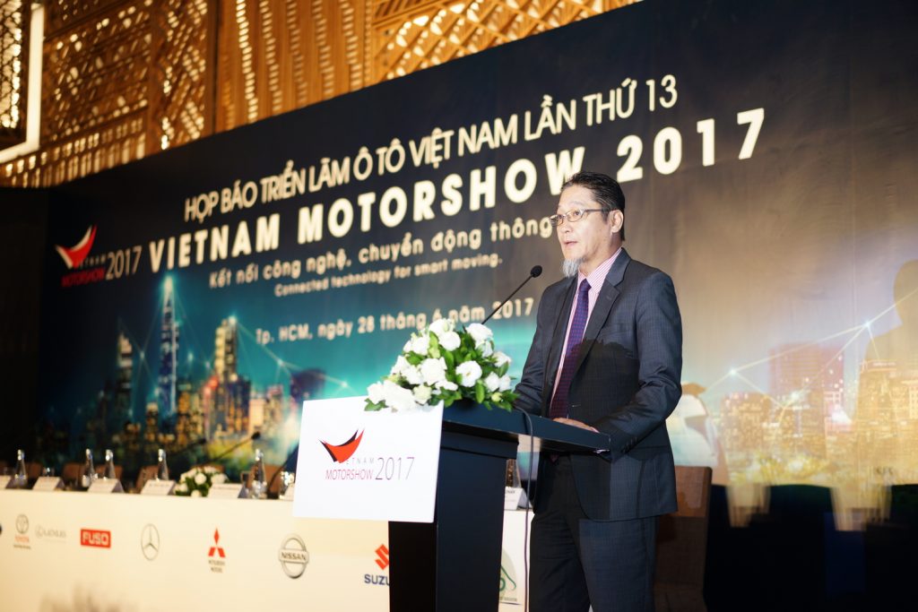 Vietnam Motor show 2017 - Trien lam o to Viet Nam 2017 hinh anh 1