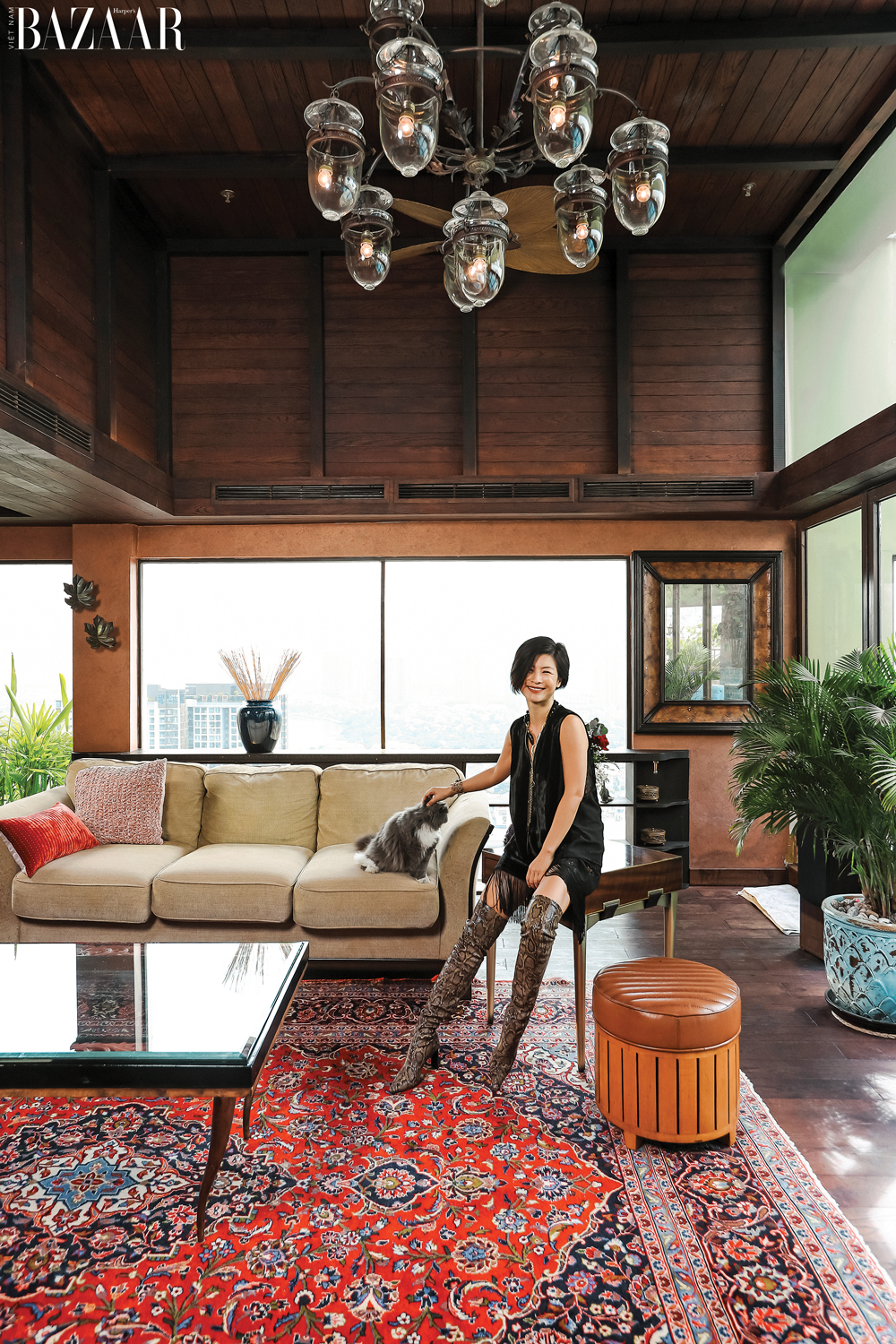 Thiết kế penthouse phong cách Đông Dương như NTK Linh Trần