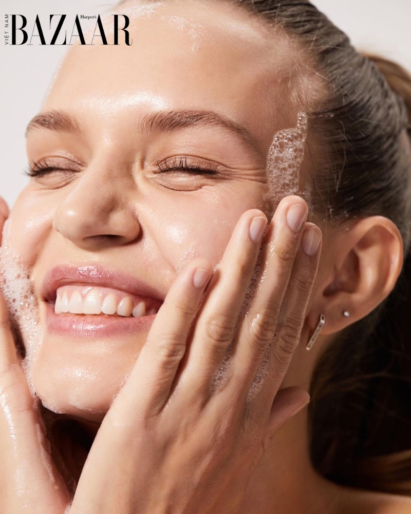 5 mẹo dưỡng ẩm cho da khô đúng cách giúp làn da luôn căng mọng