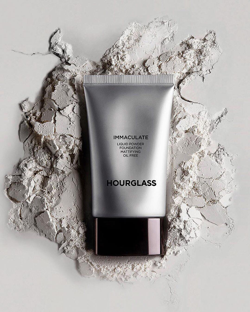 BZ-long-lasting-foundation-hourglass-immaculate