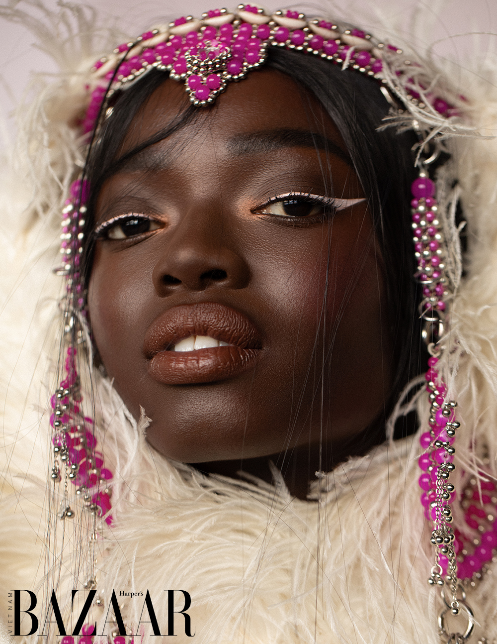 Siêu mẫu SouKenya Diouf đại diện cho vẻ đẹp xứ sở kim cương đen 1