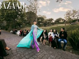 Hương Giang diện áo dài, làm vedette show Valenciani Resort 2023 ở Đà Lạt