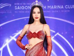 Harper's Bazaar_Á hậu Ngọc Hằng tham dự Miss Intercontinental 2023_01