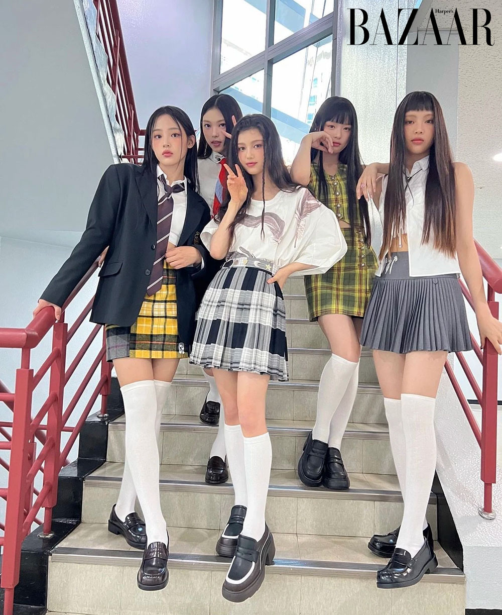 Nhóm nhạc nữ Hàn Newjeans cùng phong cách high teen 