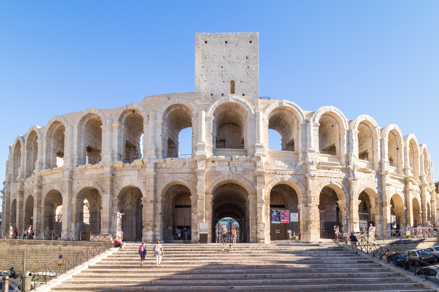 Arles – Thành phố La Mã bên bờ sông Rhone