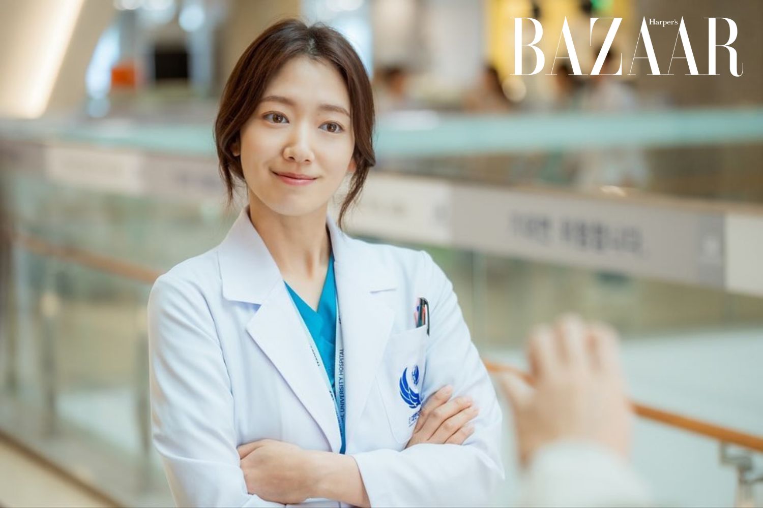 Park Shin Hye tái xuất trong “Nốt trầm đời bác sĩ”