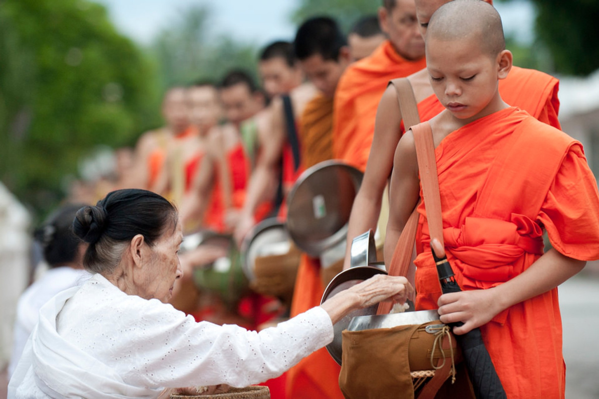Lễ hội Phật giáo - Khao Phansa